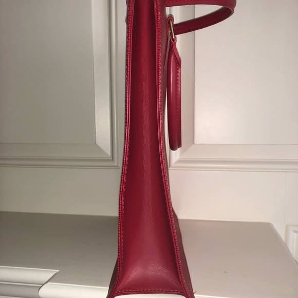Louis Vuitton Red Epi Leather Tote Bag - Picture 4 of 11